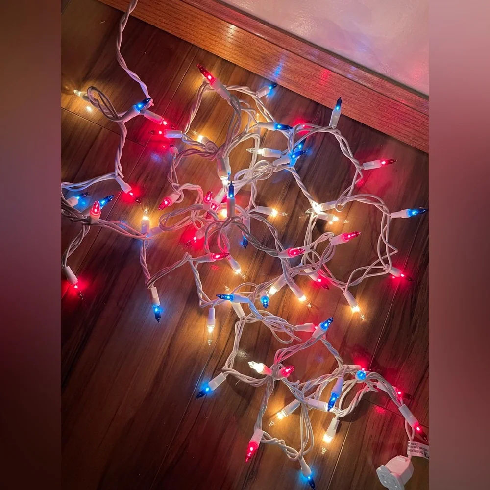 12 ft Red White Blue Patriot String Lights Indoor Outdoor White Cord Never Used